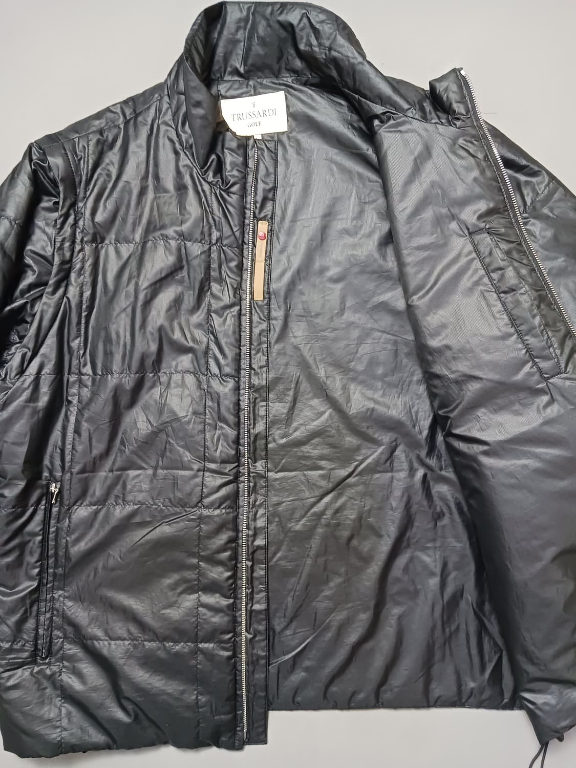 [L] 트루사르디 골프 블랙 경량 퀄팅 베스트 패딩 상품이미지5