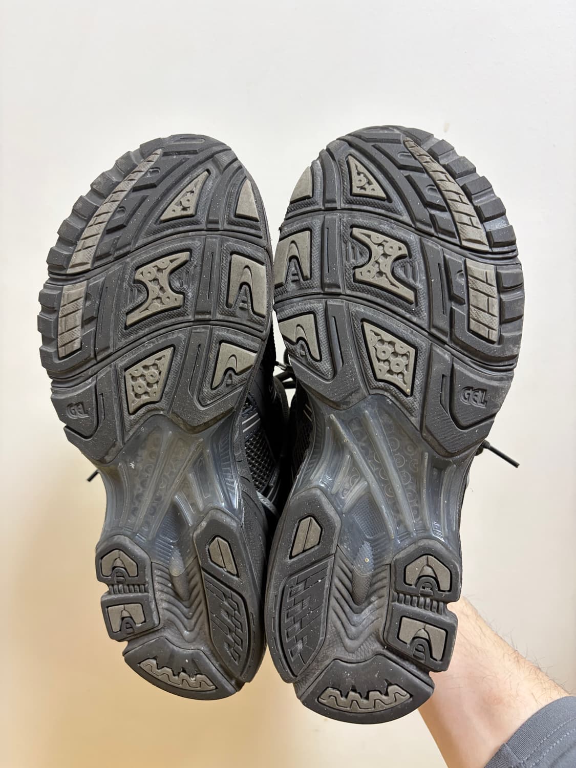 아식스 아트모스 언더마이카 젤카야노14 페퍼블랙 상품이미지3