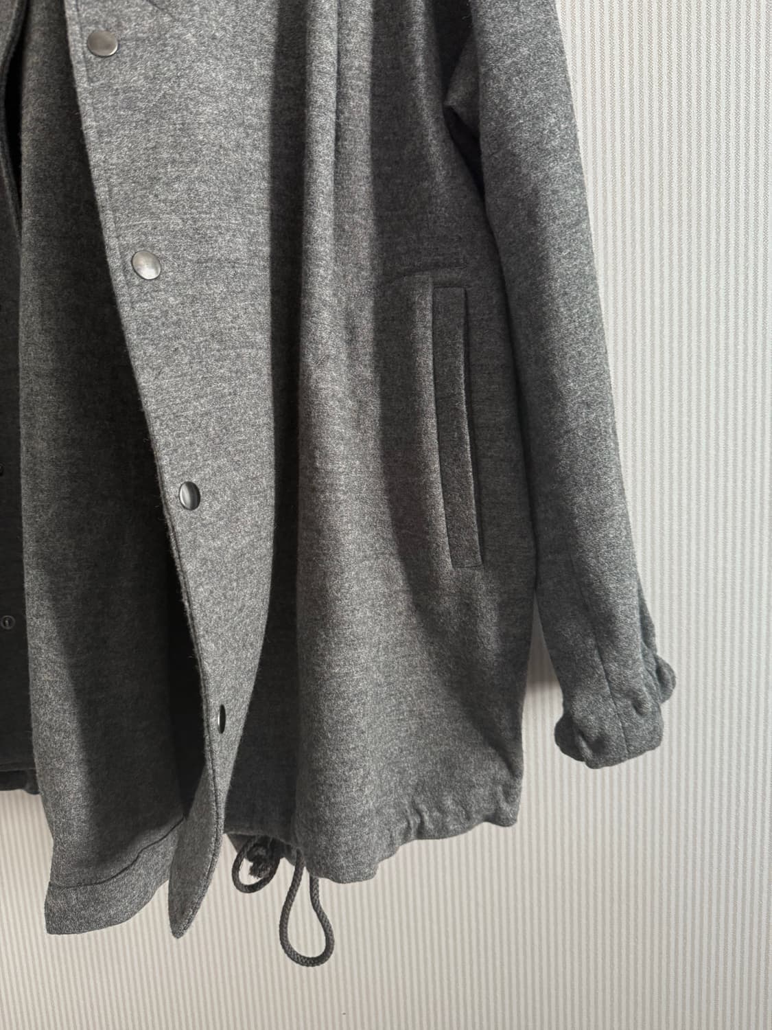 Yohjiyamamoto osversize hooded jacket 상품이미지4