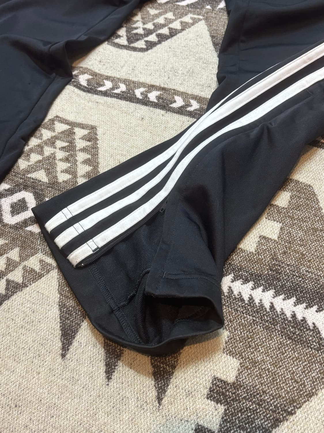 아디다스 구파이어버드 트랙 팬츠 상품이미지4