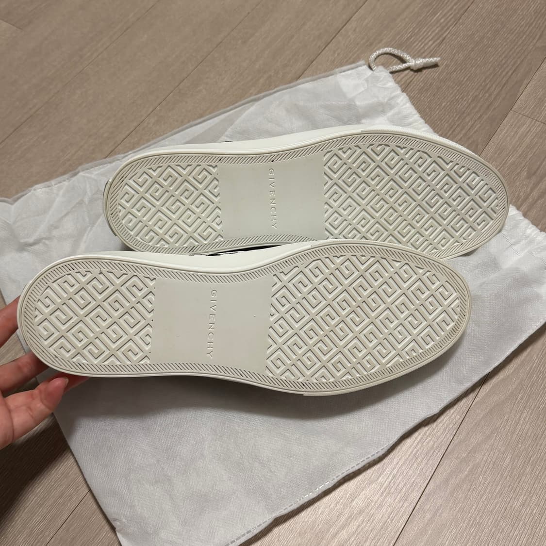 지방시 4G 자카드 시티 스니커즈 화이트 블랙 43 상품이미지4