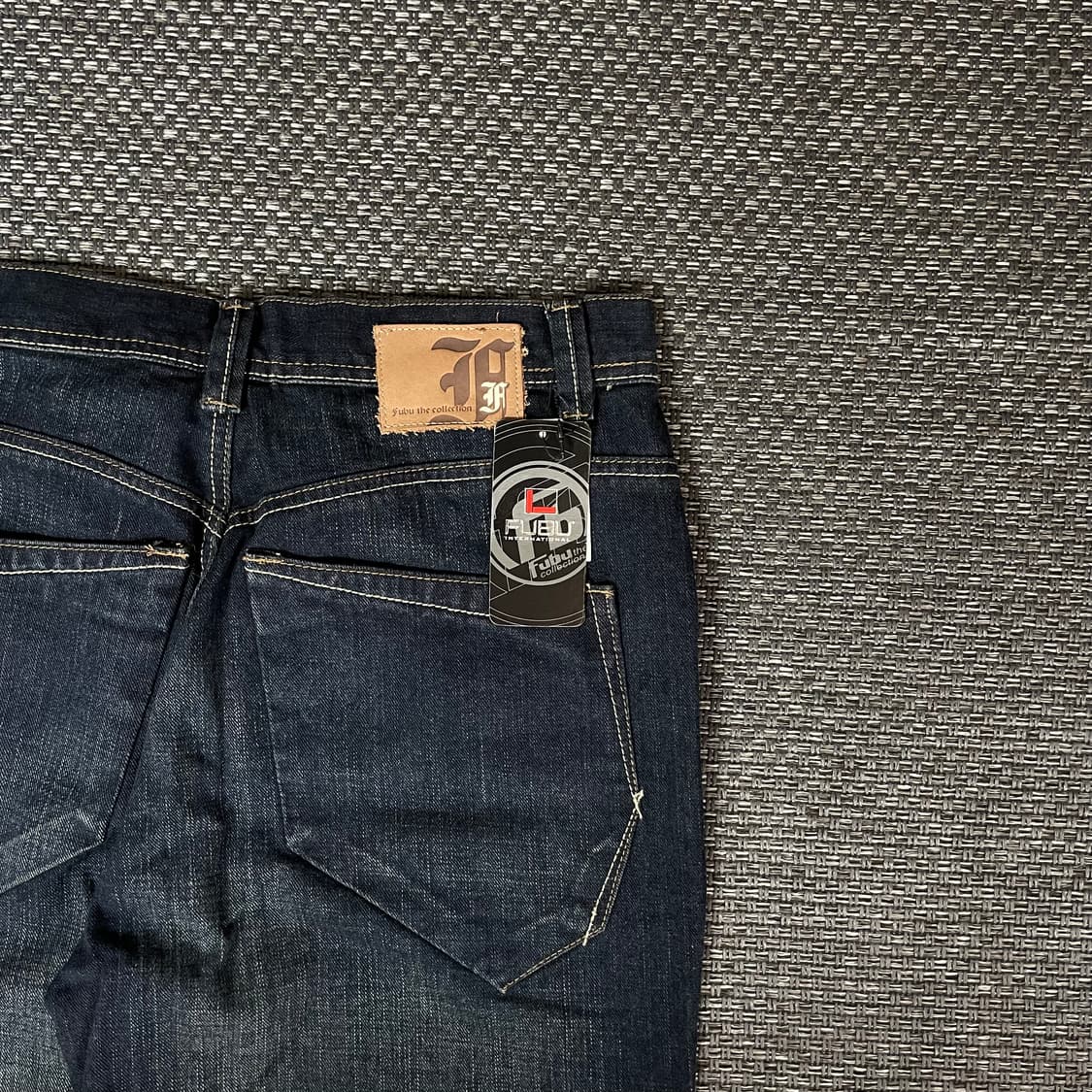 [새상품] (32) 후부 진청 스티치 데님 팬츠 상품이미지4