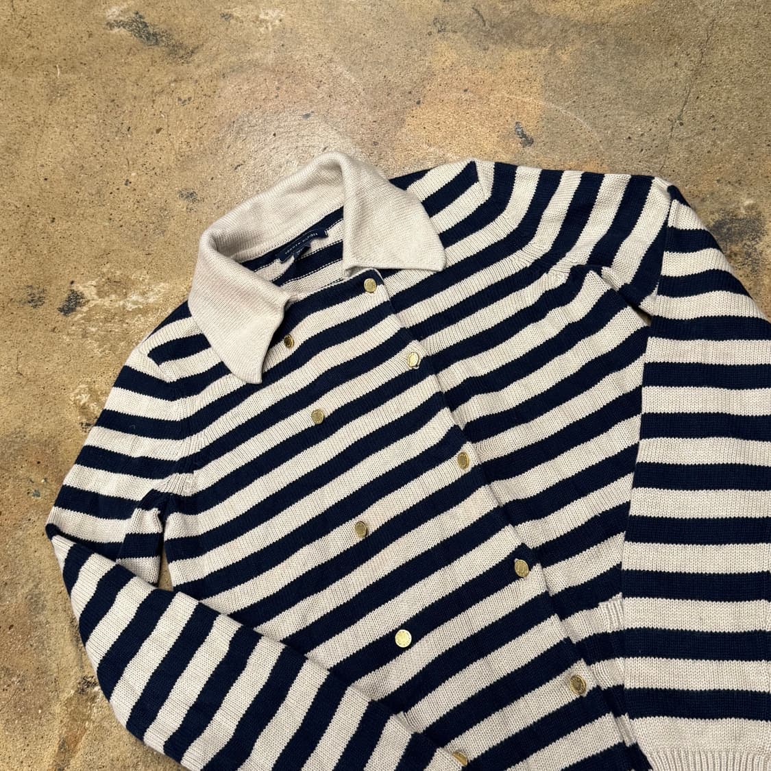 타미힐피거 카라 스트라이프 단가라 니트  상품이미지1