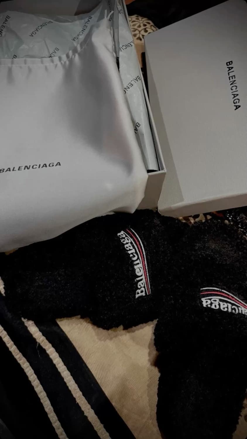 [구매] 발렌시아가 퍼 슬리퍼 상품이미지2