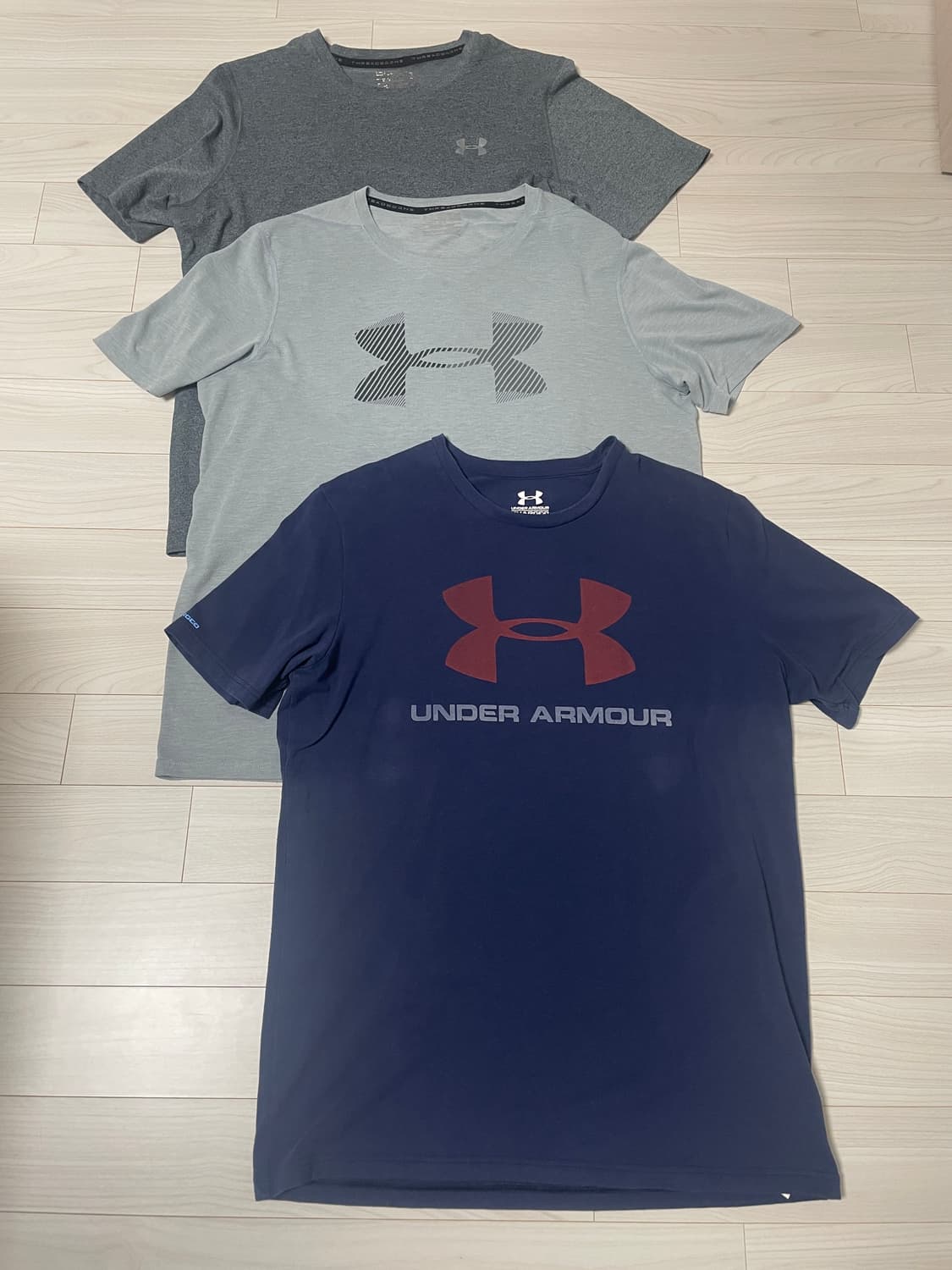 언더아머 반팔 티셔츠 3장 상품이미지1