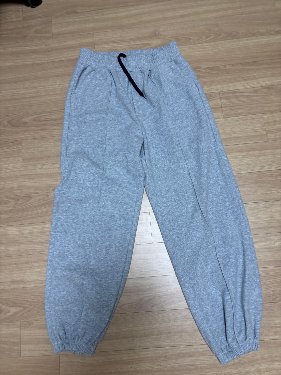 회색 조거팬츠  상품이미지1