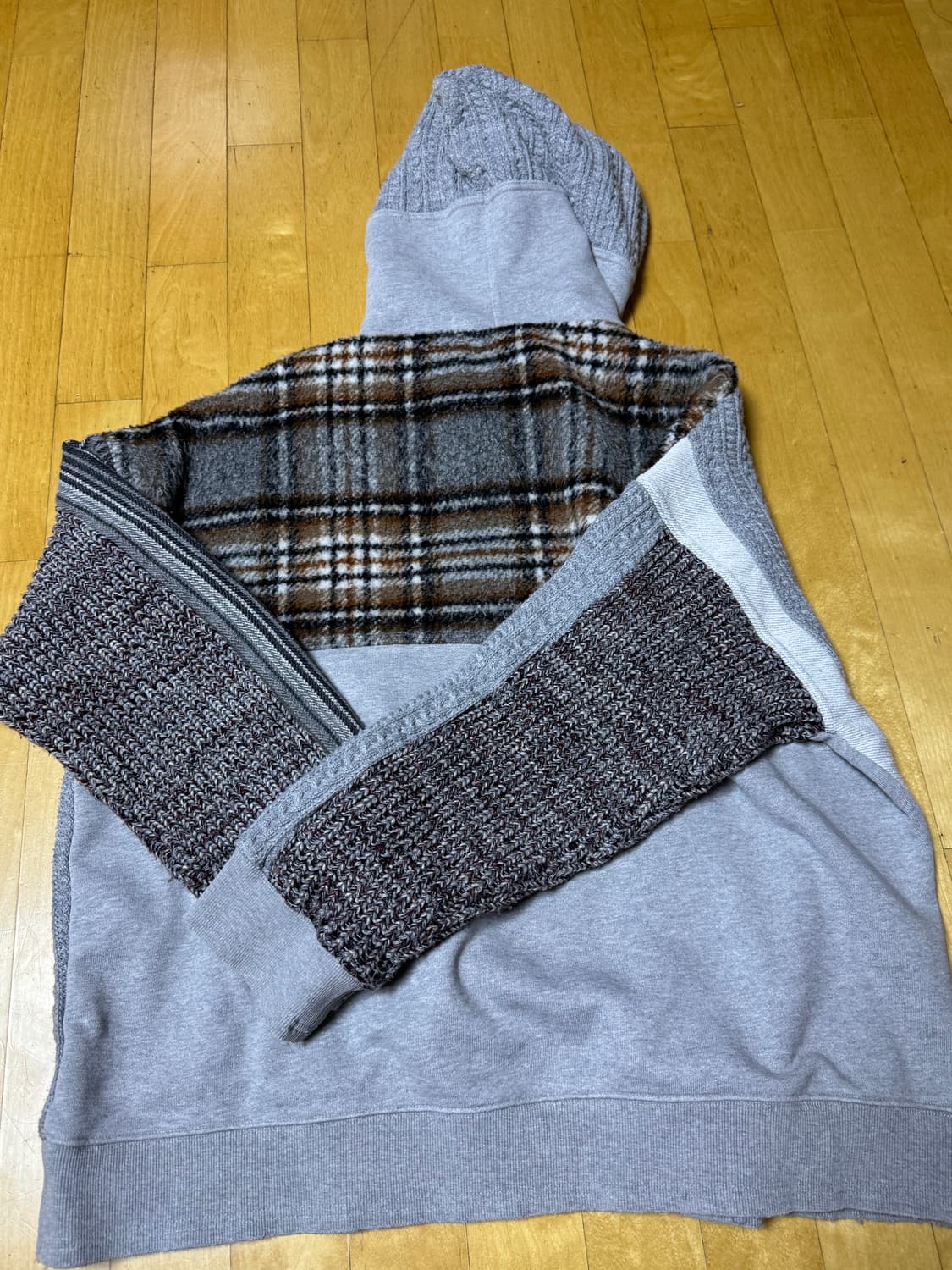 앤더슨벨 유니섹스 서울 후드티 L 상품이미지2