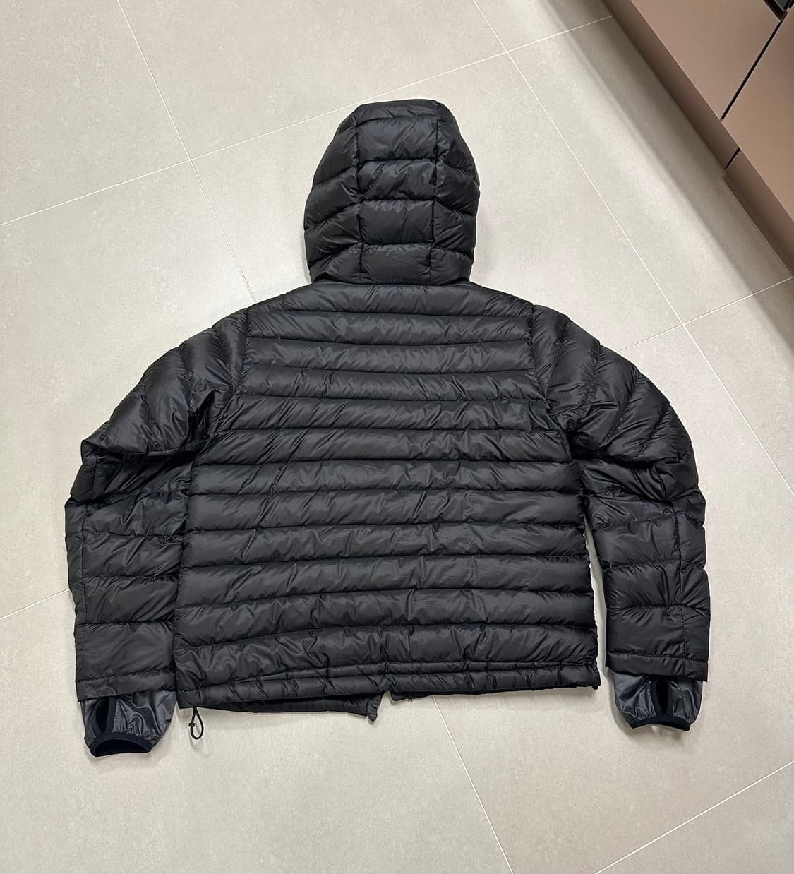 산산기어 25fw 서픽스 경량패딩 블랙 1사이즈 상품이미지7