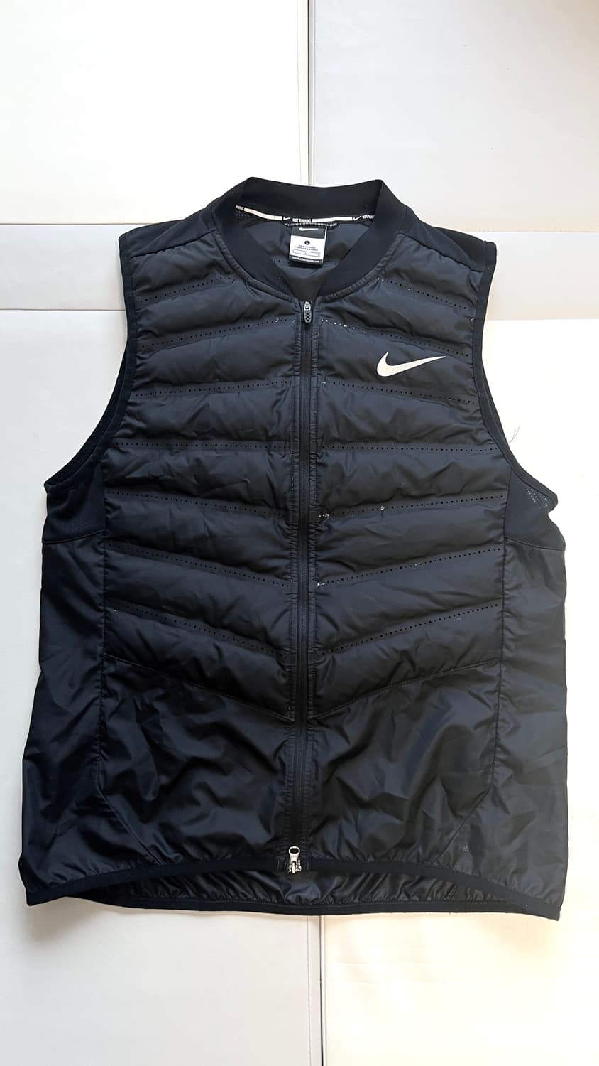 나이키 에어로 러닝패딩 조끼 구스다운 상품이미지1