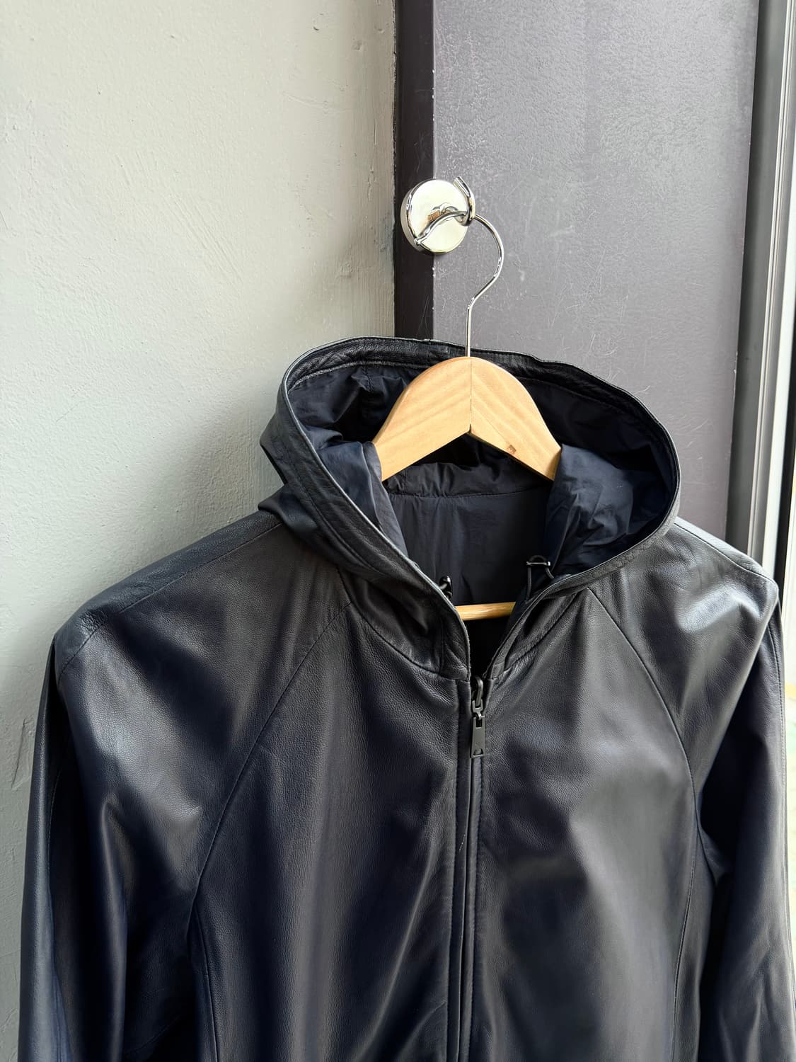 50/ 엠포리오 아르마니 리버시블 레더 후드 자켓 상품이미지3