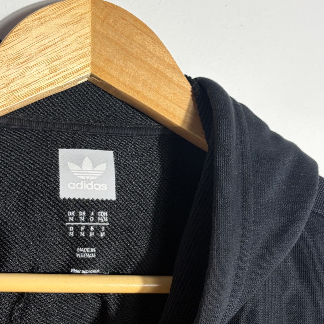 아디다스 블랙 후드티 (무료배송) 상품이미지3