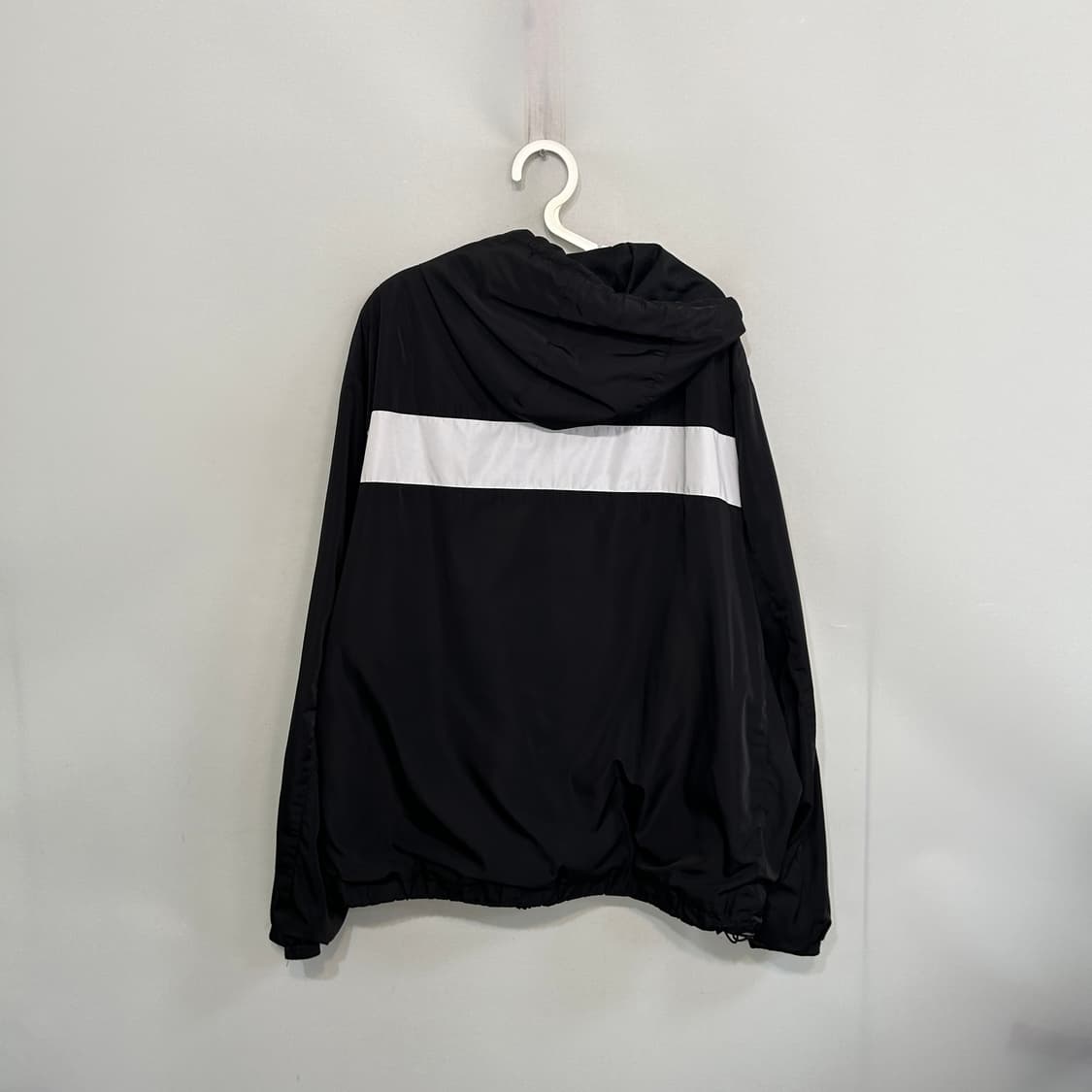 켈빈클라인 남성 바람막이 XXL 상품이미지3