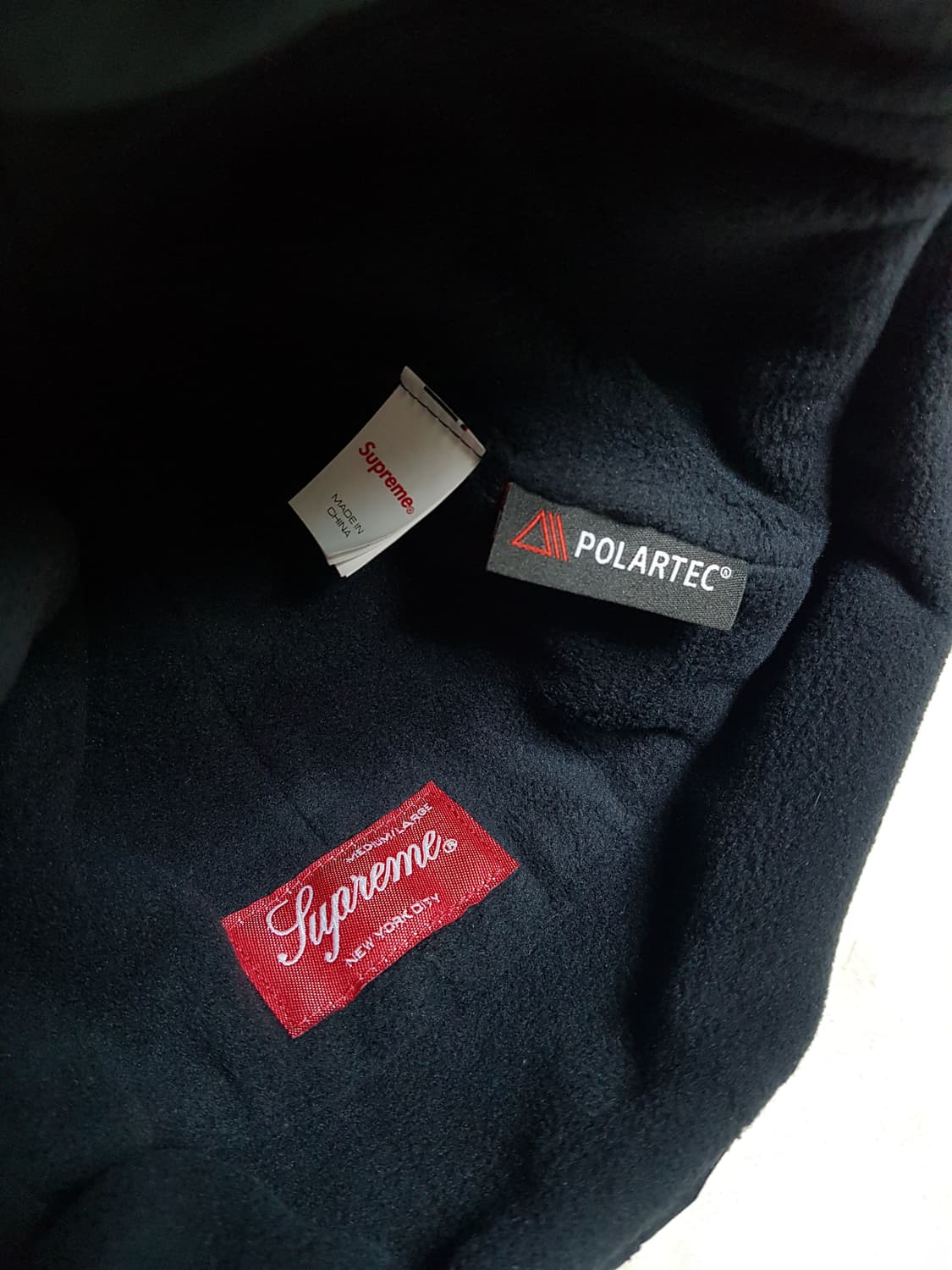 슈프림 고어텍스 이어플랩 캡 모자 블랙 23FW 상품이미지7