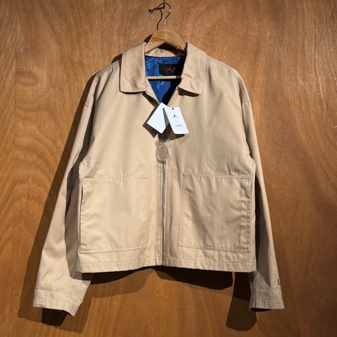 새상품)조던 x 제이발빈 워크 자켓 M 100~105 상품이미지2