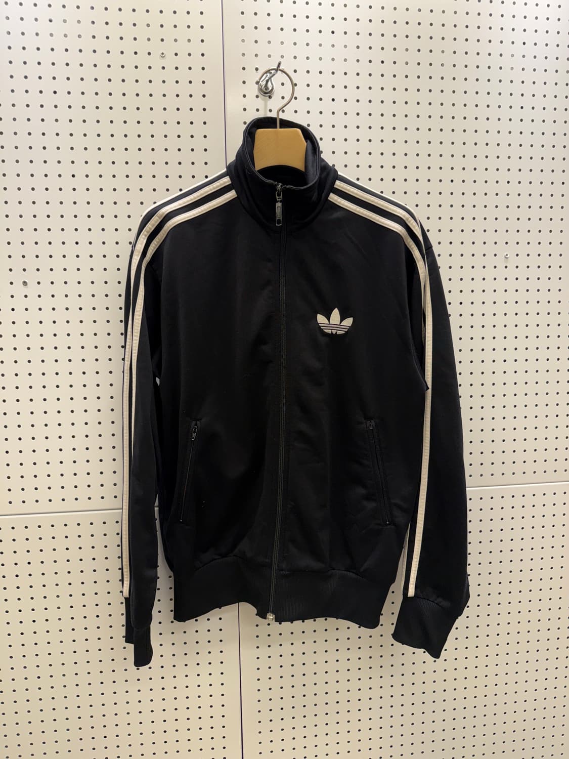 아디다스 오리지널스 3스트라이프 트랙탑U996 상품이미지2