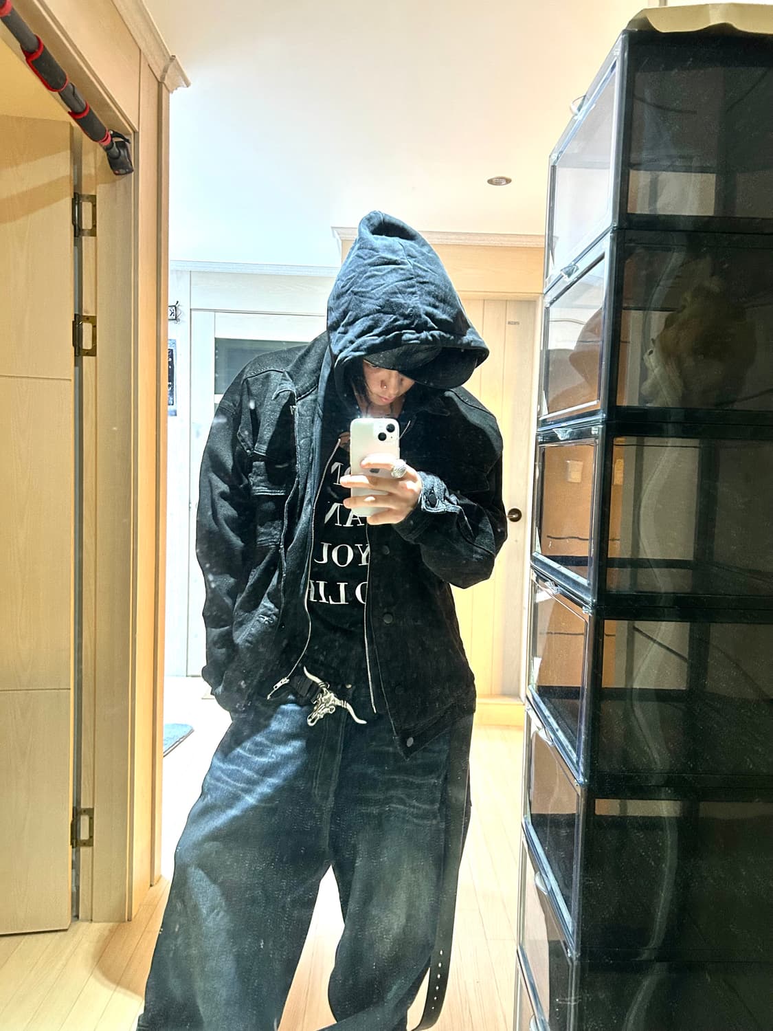 Denim Hoodie Layerd Over Trucker Jacket 상품이미지3