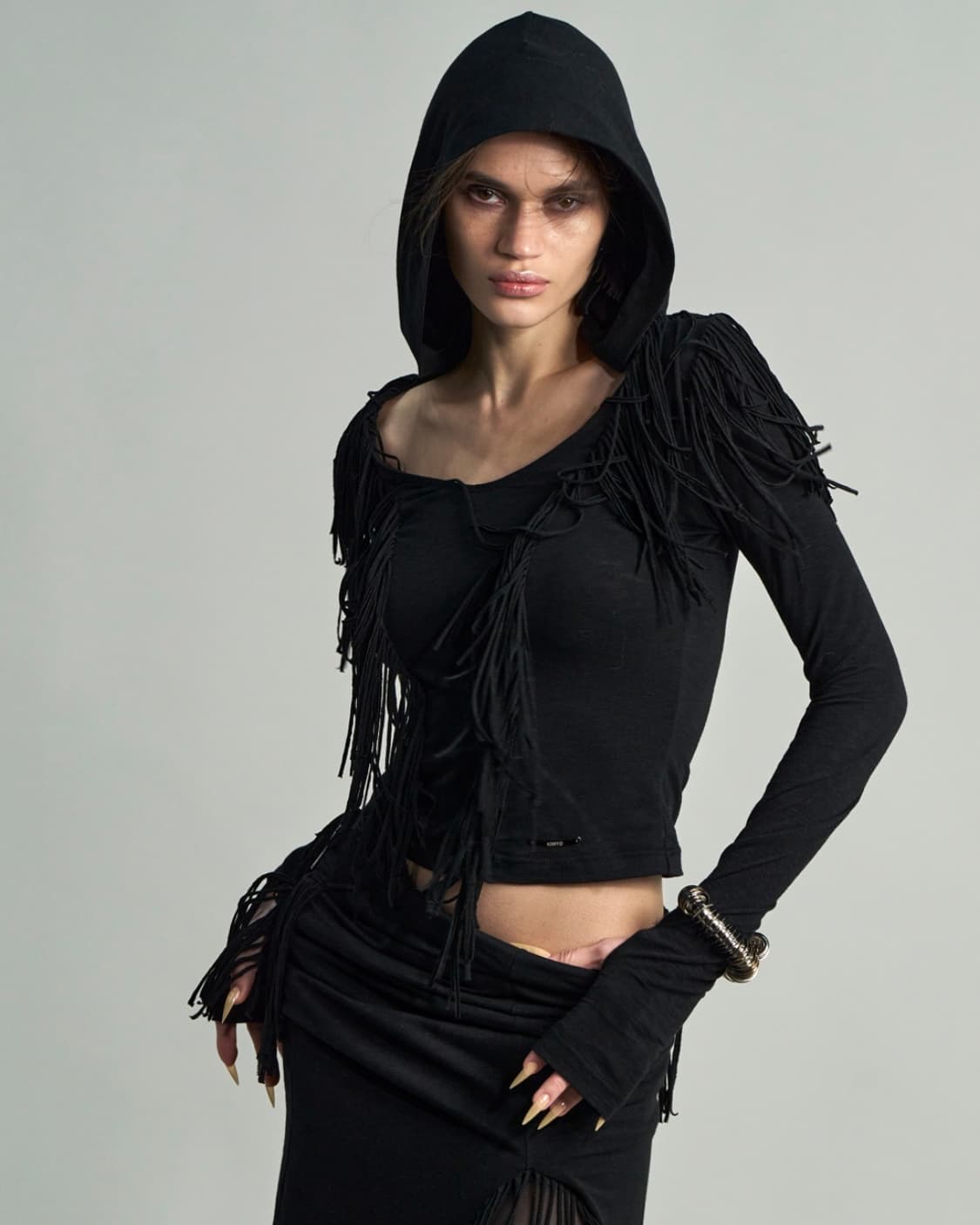 KIMYO TANGLED SOFT HOOD TOP IN BLACK 상품이미지4