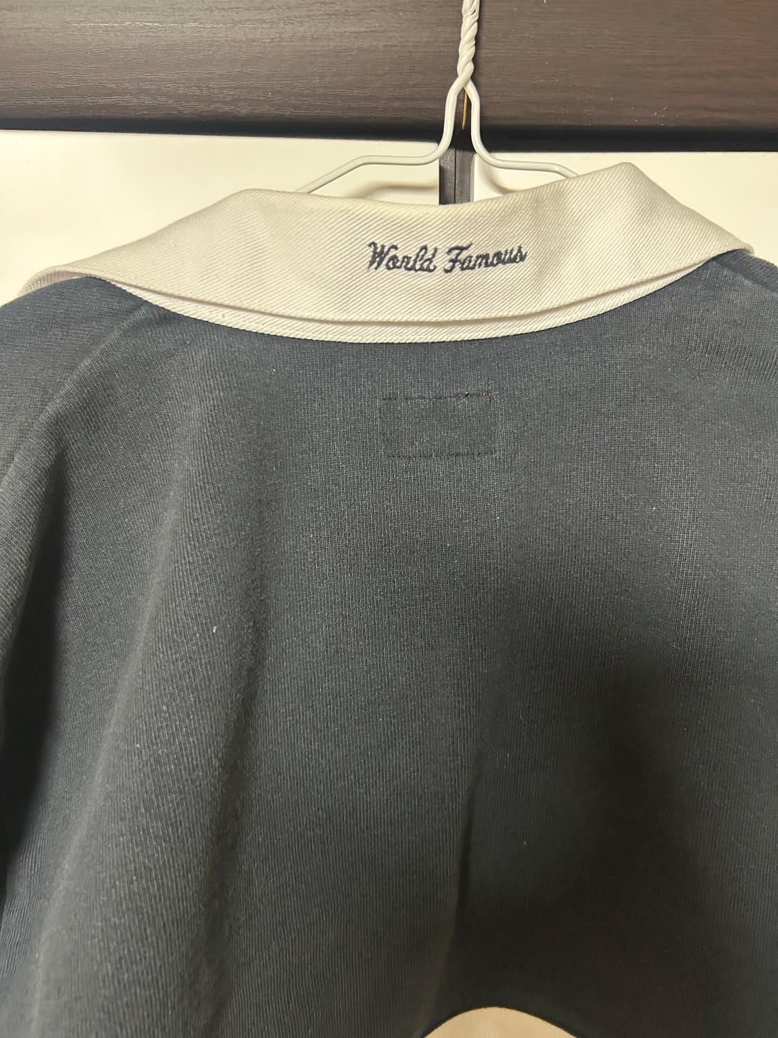 슈프림 월드페이머스 럭비티 상품이미지2