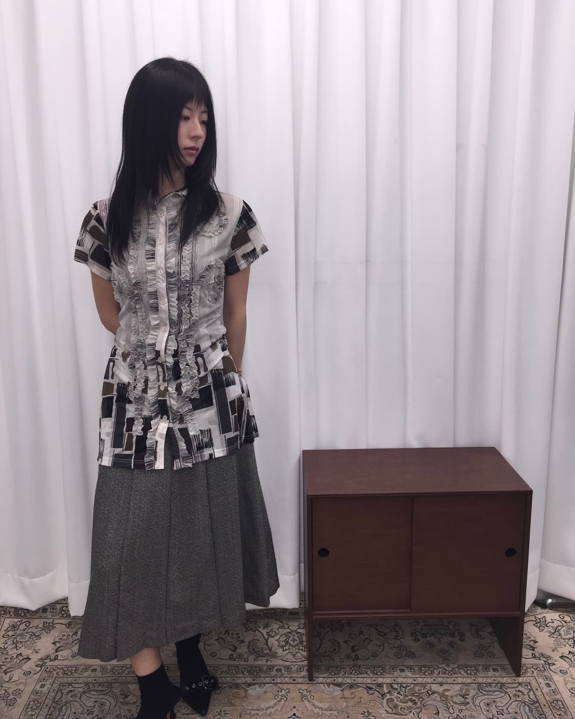 그레이 미디 스커트 상품이미지2