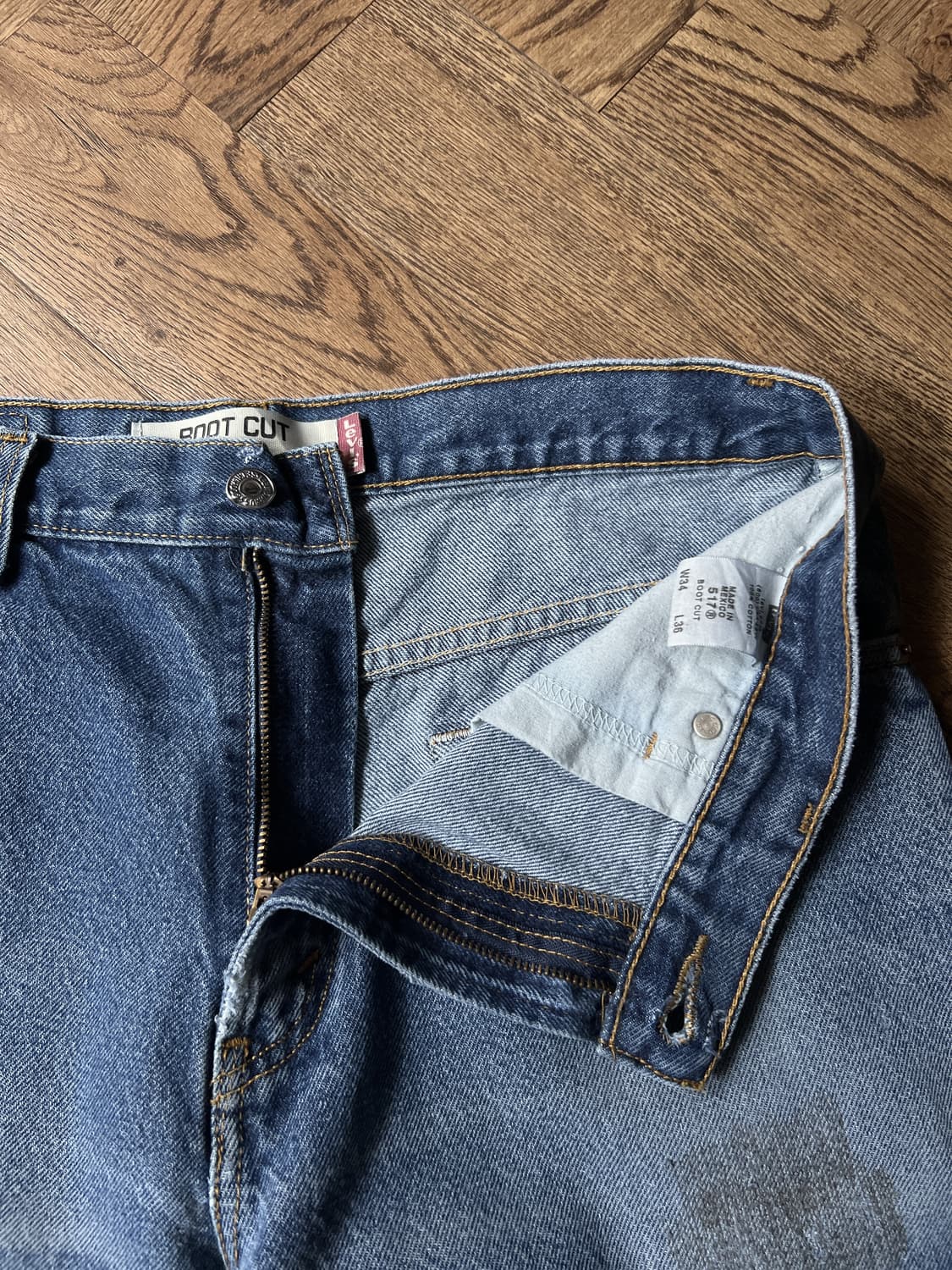 [34]00's 리바이스 USA 517 빈티지 워싱 플레어핏 데님 팬츠 상품이미지3