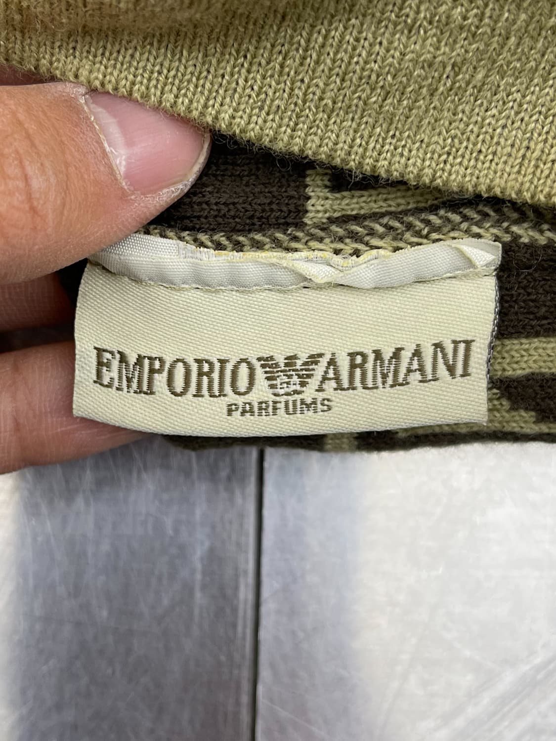 엠포리오 아르마니 스펠 로고 아크릴 비니 상품이미지4