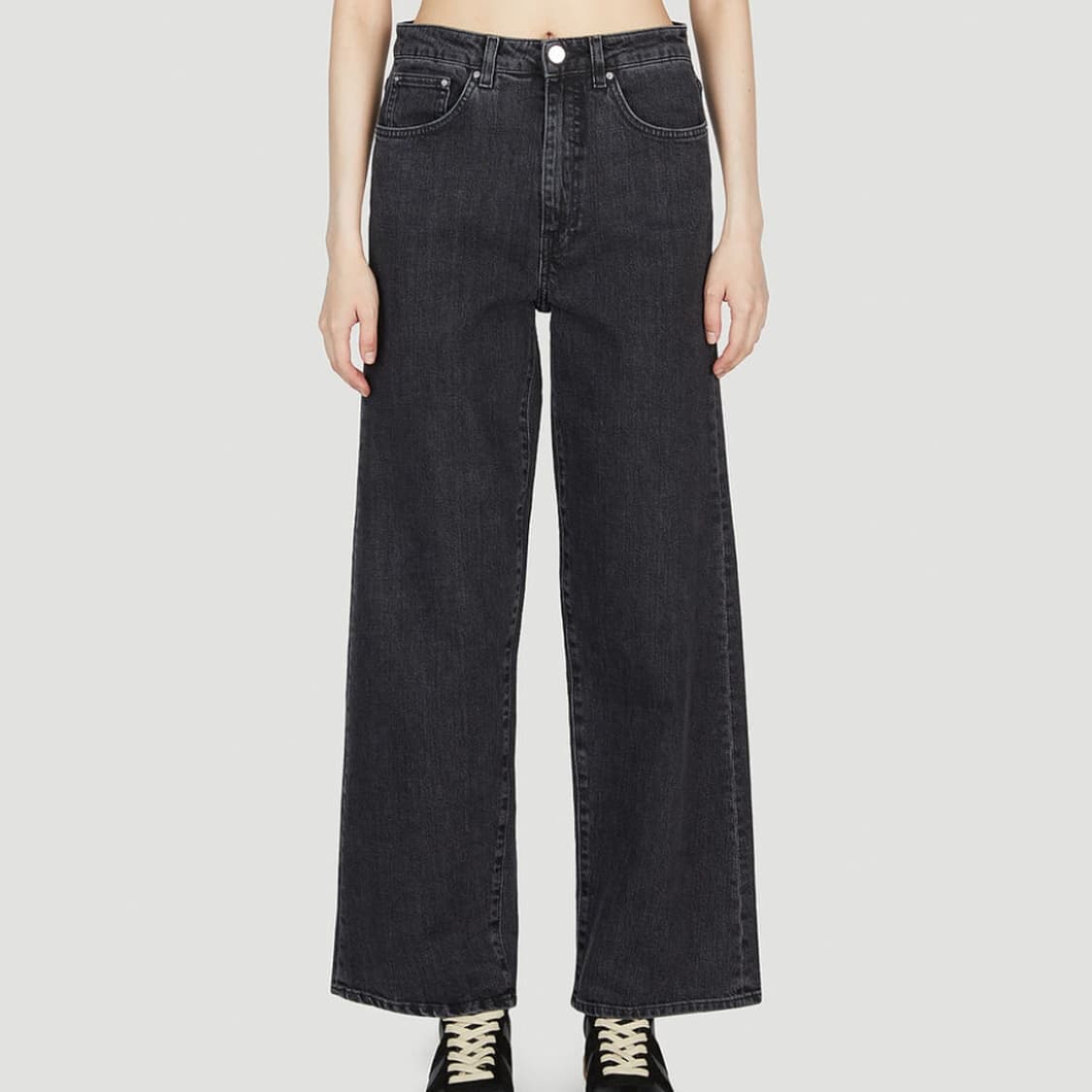 토템 플레어 핏 그레이 워싱 데님 진 상품이미지1