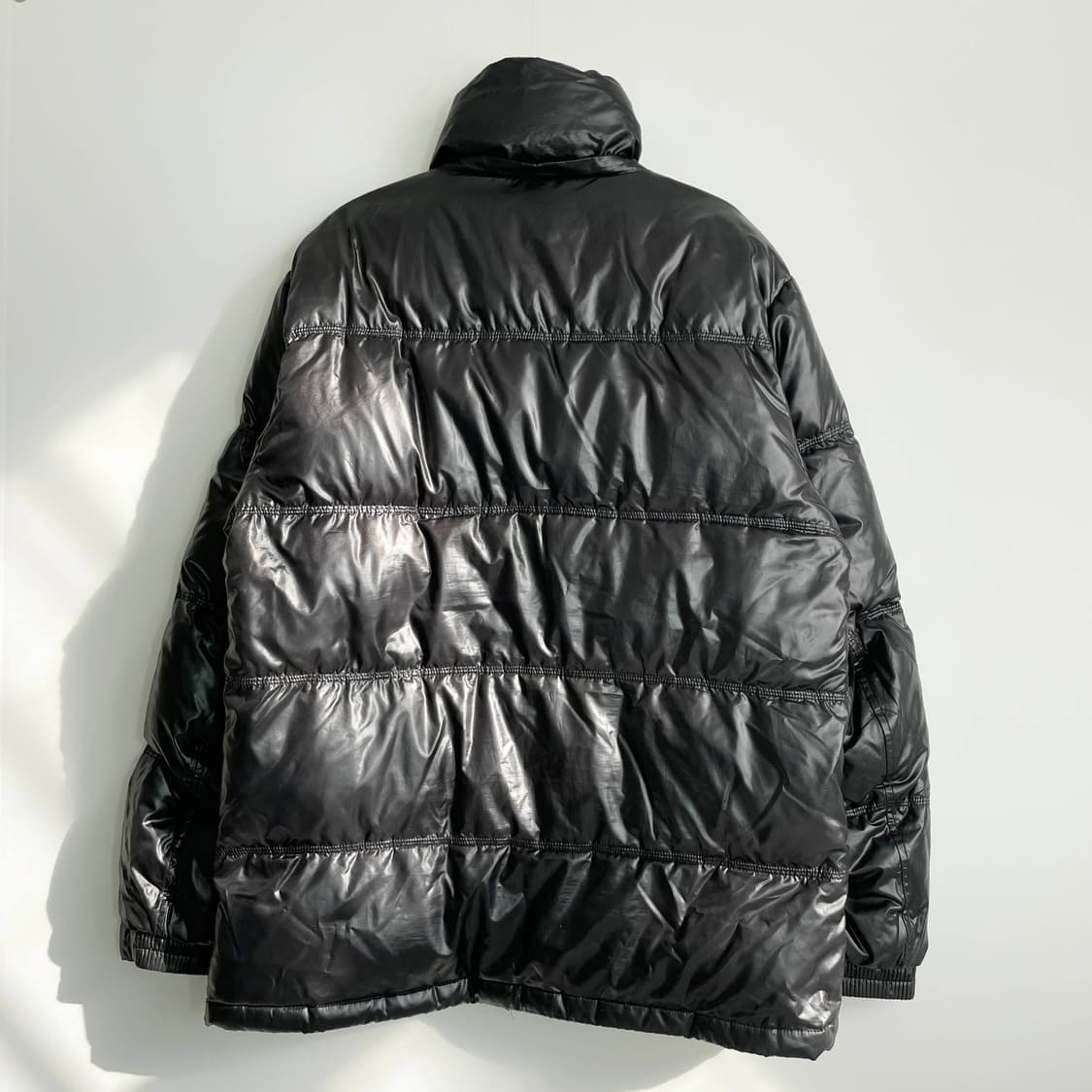 D2 아디다스 올드스쿨 독일 유광패딩점퍼 110사이즈 상품이미지3