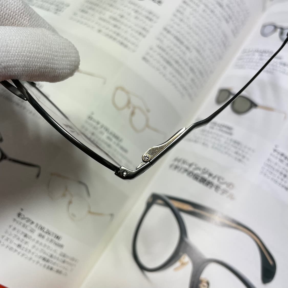 Karl Lagerfeld 칼 라거펠트 반무테 티타늄 실버 안경 상품이미지4