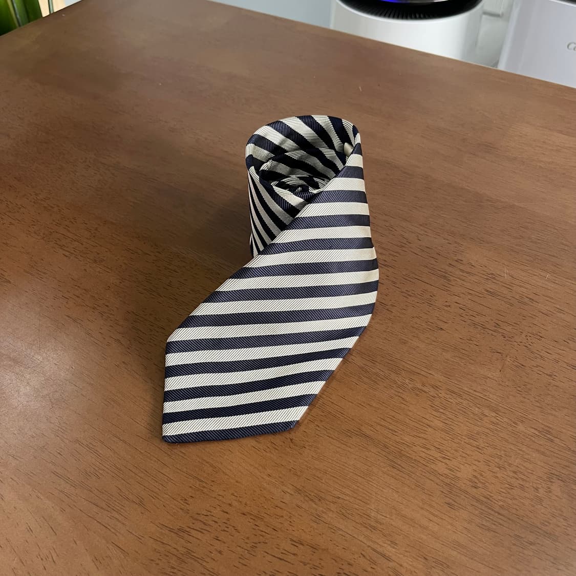 버버리 실크 넥타이 OS 상품이미지1