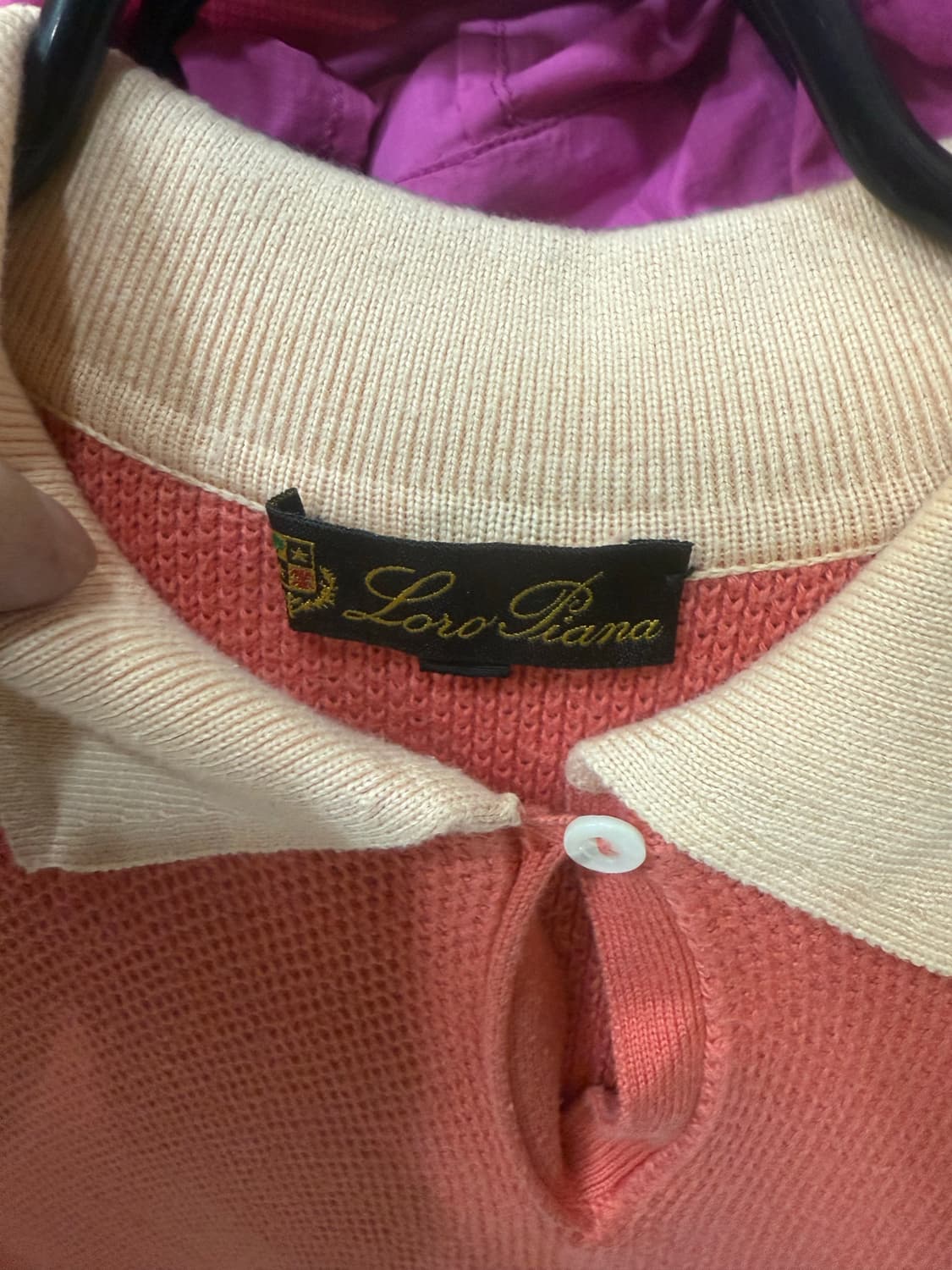 42/66 정품 로로피아나 반팔 팝니다 상품이미지2