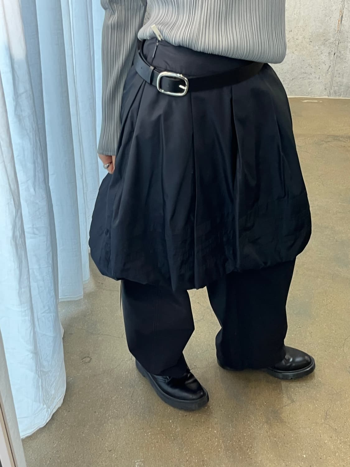 Rene 르네 벌룬 스커트 네이비 상품이미지5