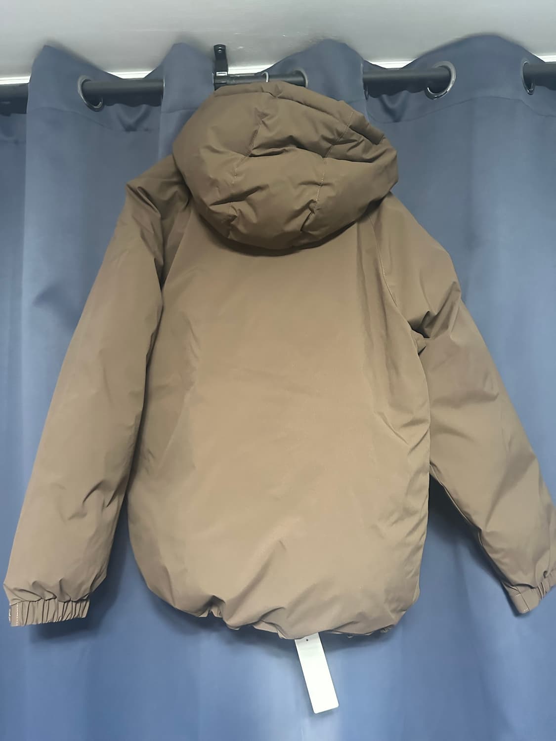 [L] GU 브라운 패딩 새상품 상품이미지4