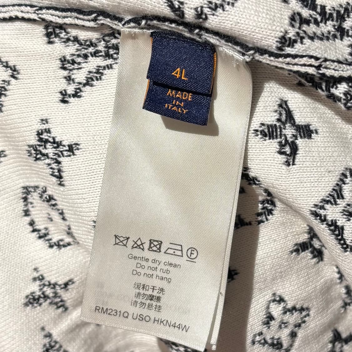 [4L size] 루이비통 그라데이션 니트 상품이미지3