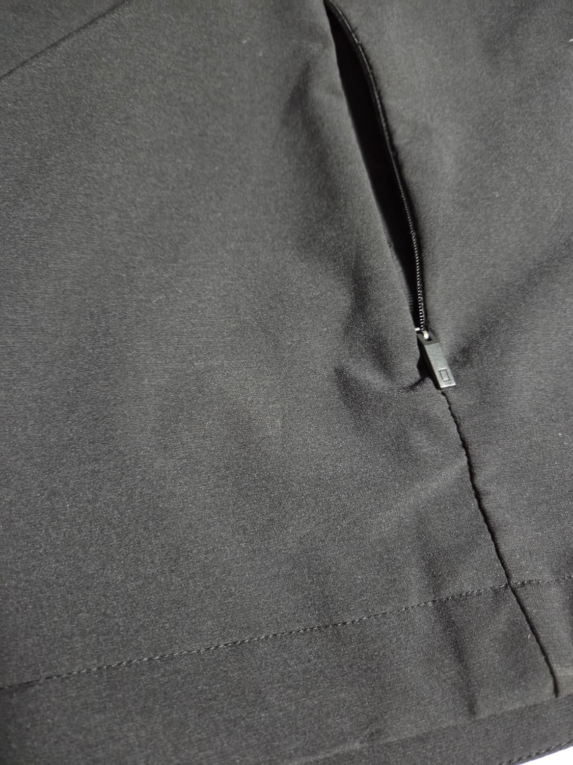 내셔널지오그래픽 블랙 자켓 105사이즈 상품이미지4