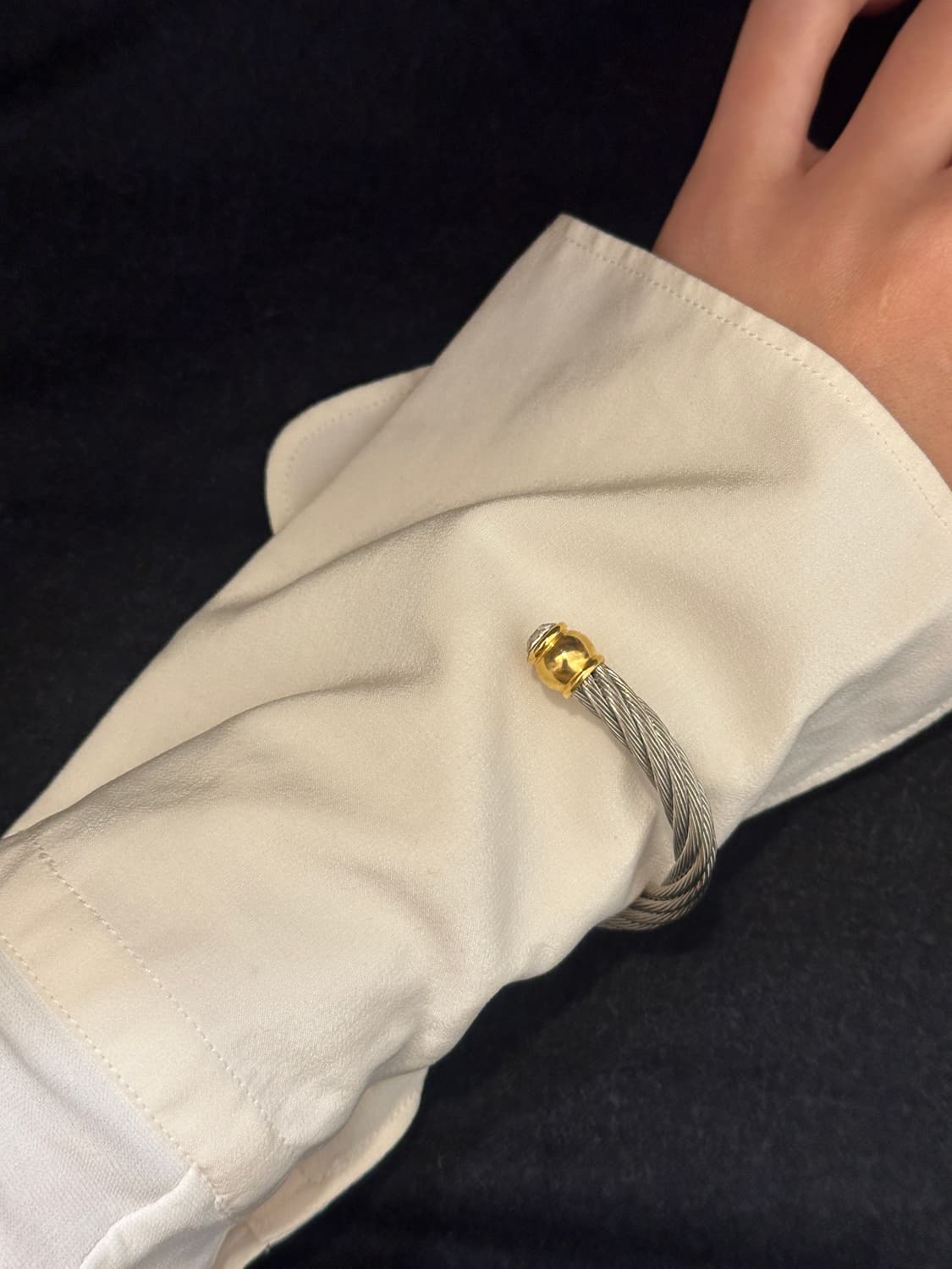 Twisted Elegance Bangle 상품이미지3