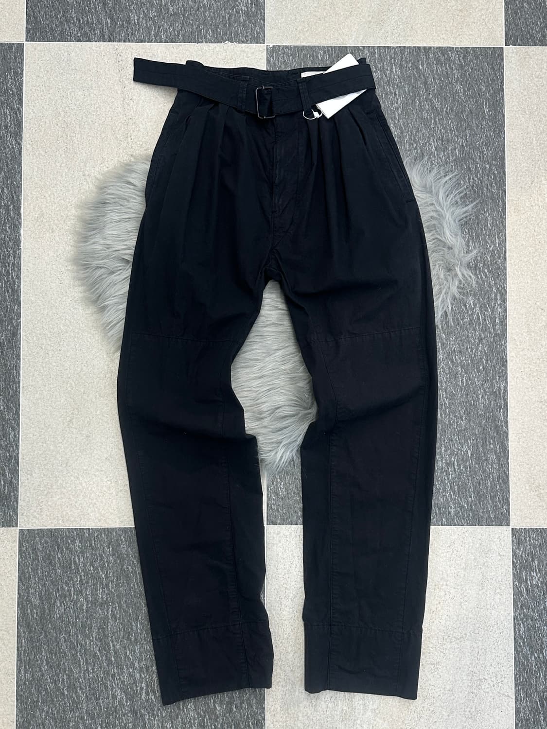 르메르 벨티드 스트레이트 팬츠  상품이미지1