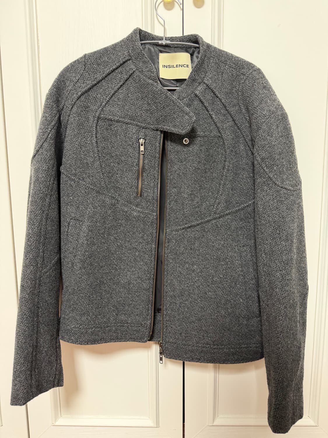 인사일런스 자켓 상품이미지1