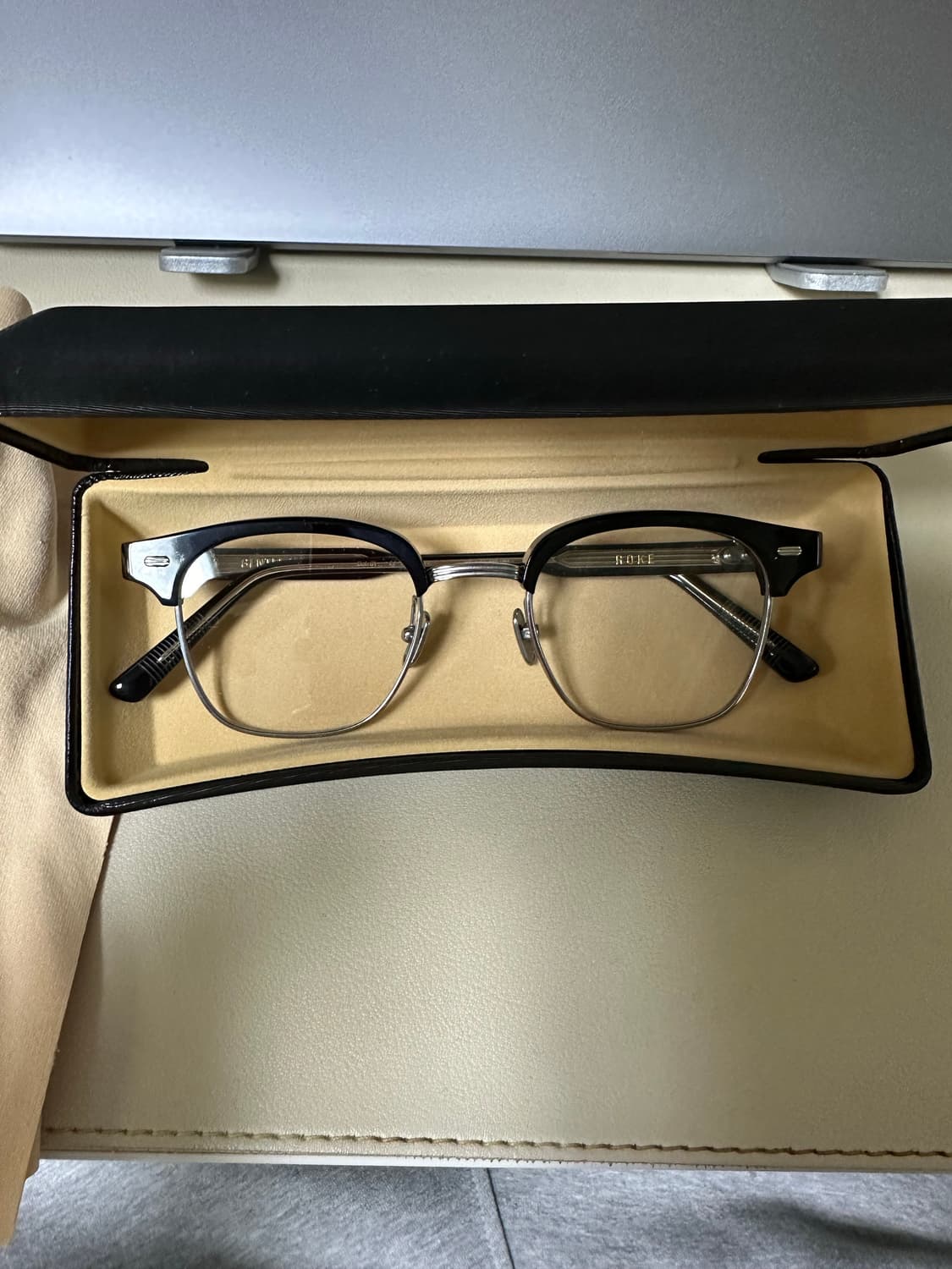 젠틀몬스터 roke 새상품 상품이미지2