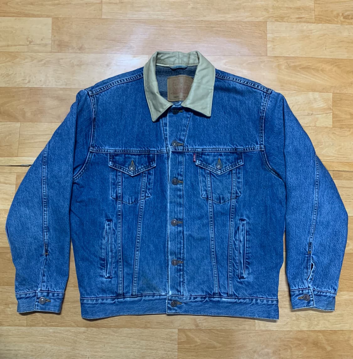 LEVIS 70602-0203 블랑킷-패티드 트러커 재킷 상품이미지1