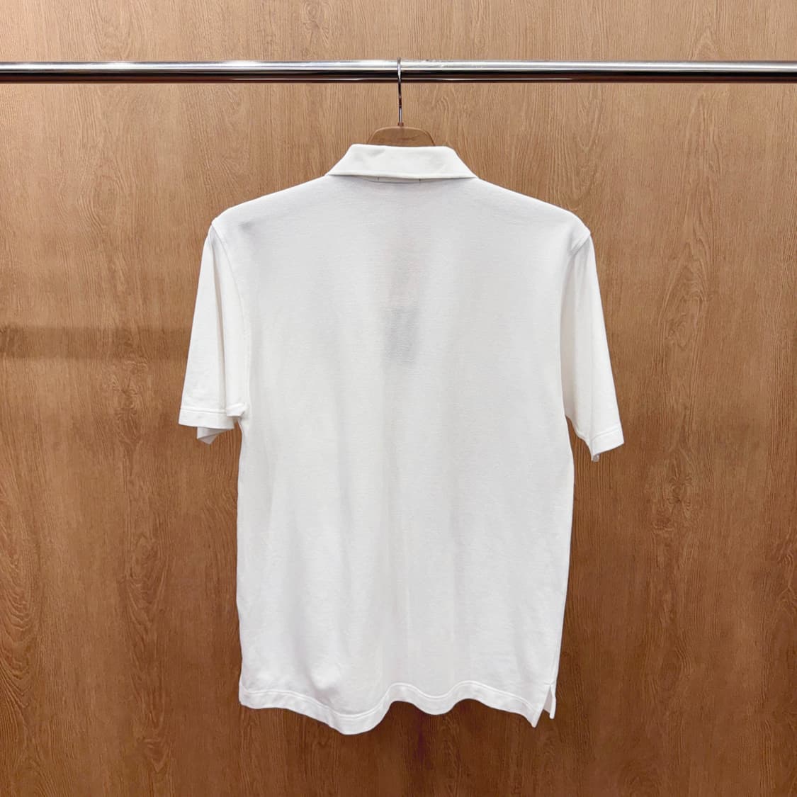 버버리 런던 카라 반팔 피케 코튼 티셔츠 포켓 디테일 화이트 상품이미지3