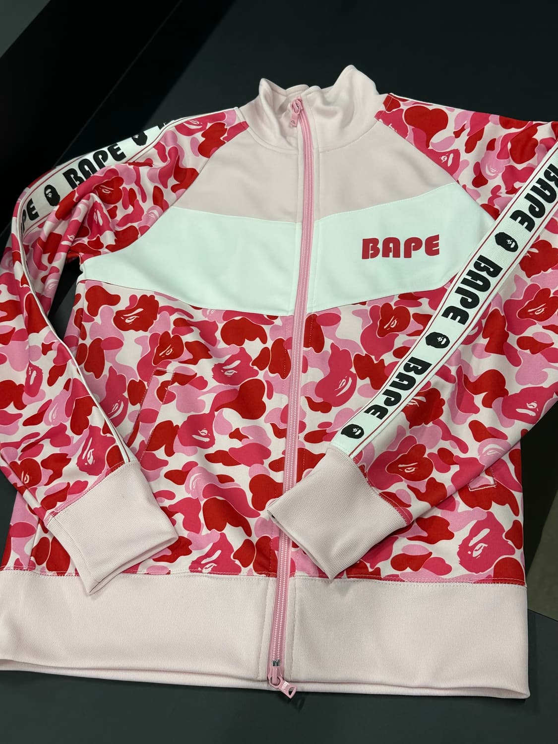  베이프 ABC 카모 레온 릴렉스드 샤크 풀 집 후드 핑크 상품이미지5
