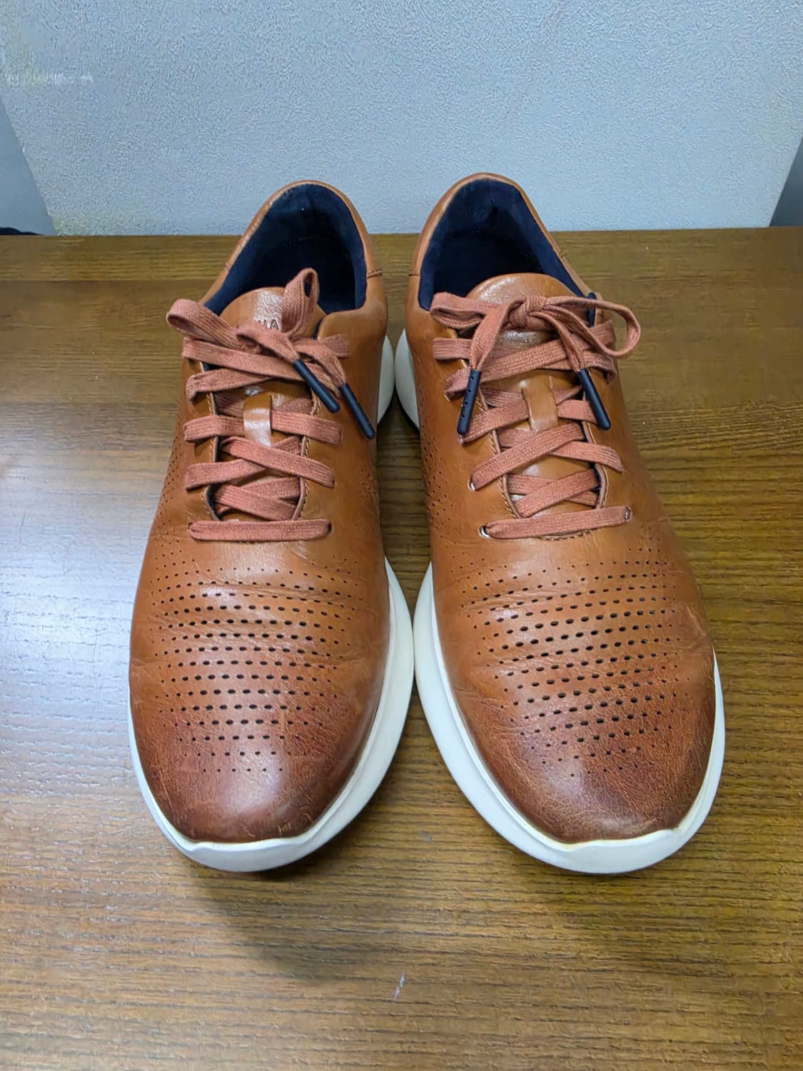 콜한 GRANDSERIES 브라운 가죽 스니커즈 상품이미지3