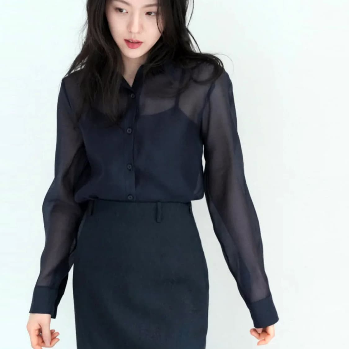 누아르테(NOUARTE) 글렌 시어 블라우스셔츠 55-66 새상품 상품이미지1