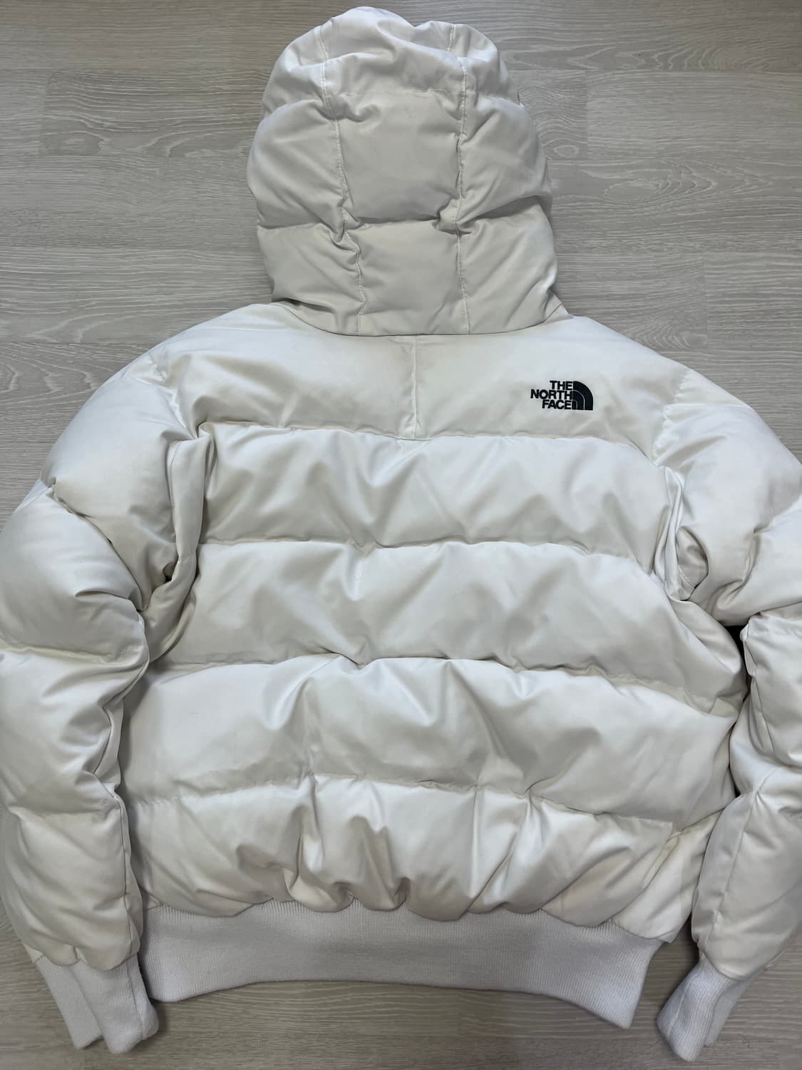 노스페이스 후드숏패딩 상품이미지4