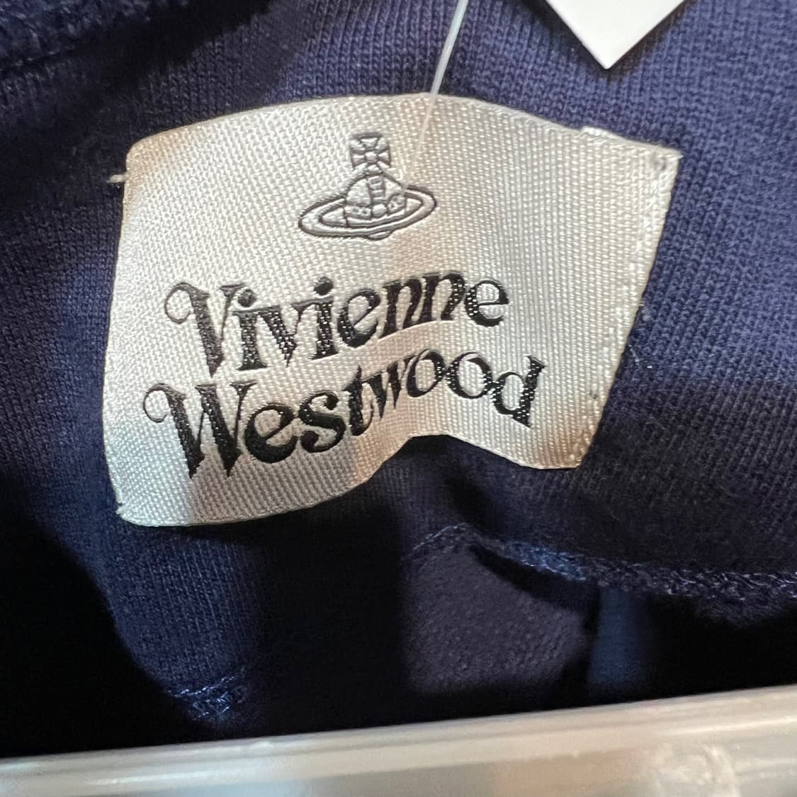 [L] VIVIENNE WESTWOOD 비비안 웨스트우드 슬리브 상품이미지5