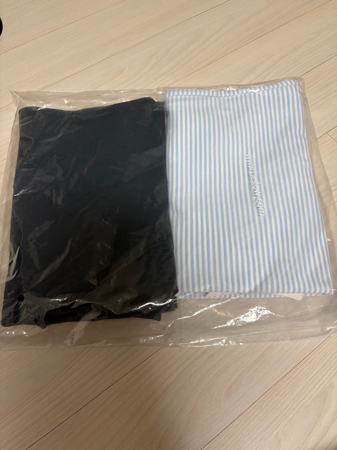 2장 새상품외 유니클로 x JW앤더슨 드라이 피케 폴로 반팔L 블루, 네 상품이미지7