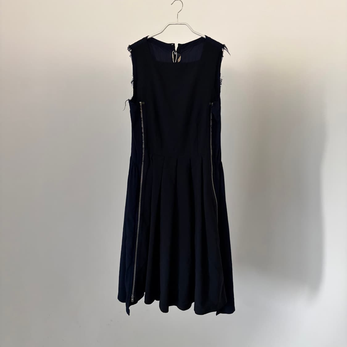 Zipper Docking Pleats One Piece 상품이미지2