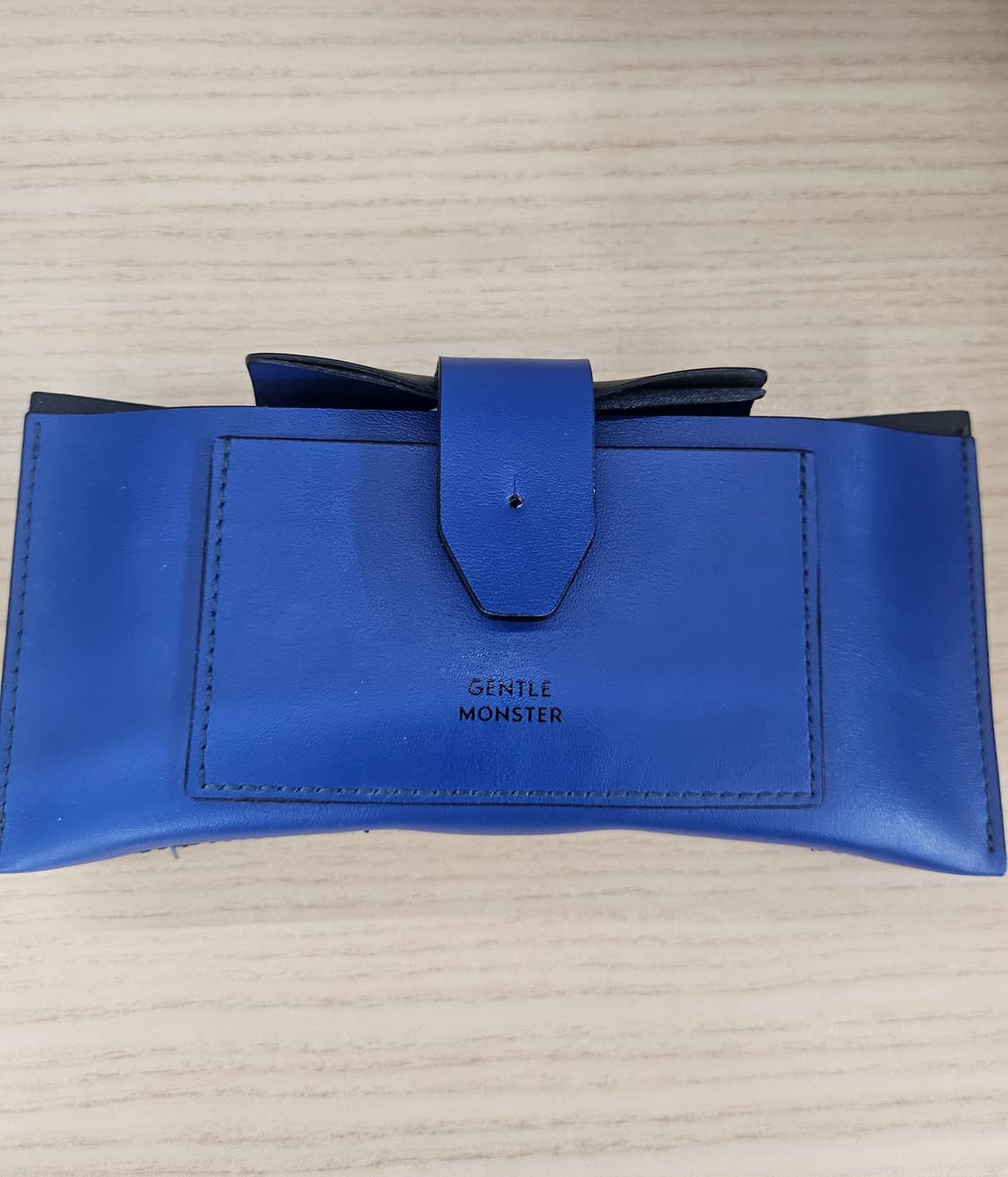 젠틀몬스터 Gentle Monster 틴트 선글라스
 상품이미지7