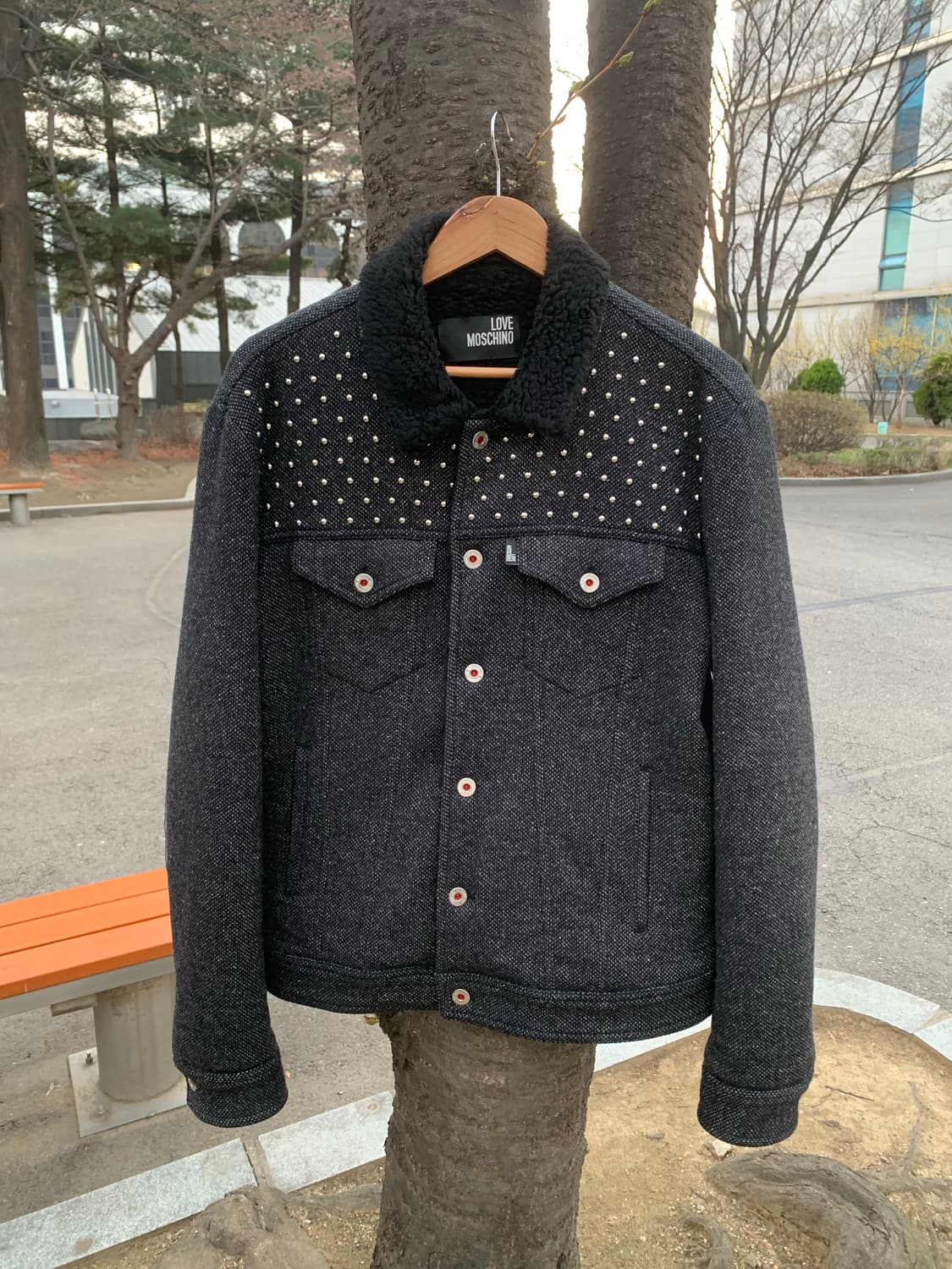 Moschino 스터드 디테일 자켓 상품이미지1