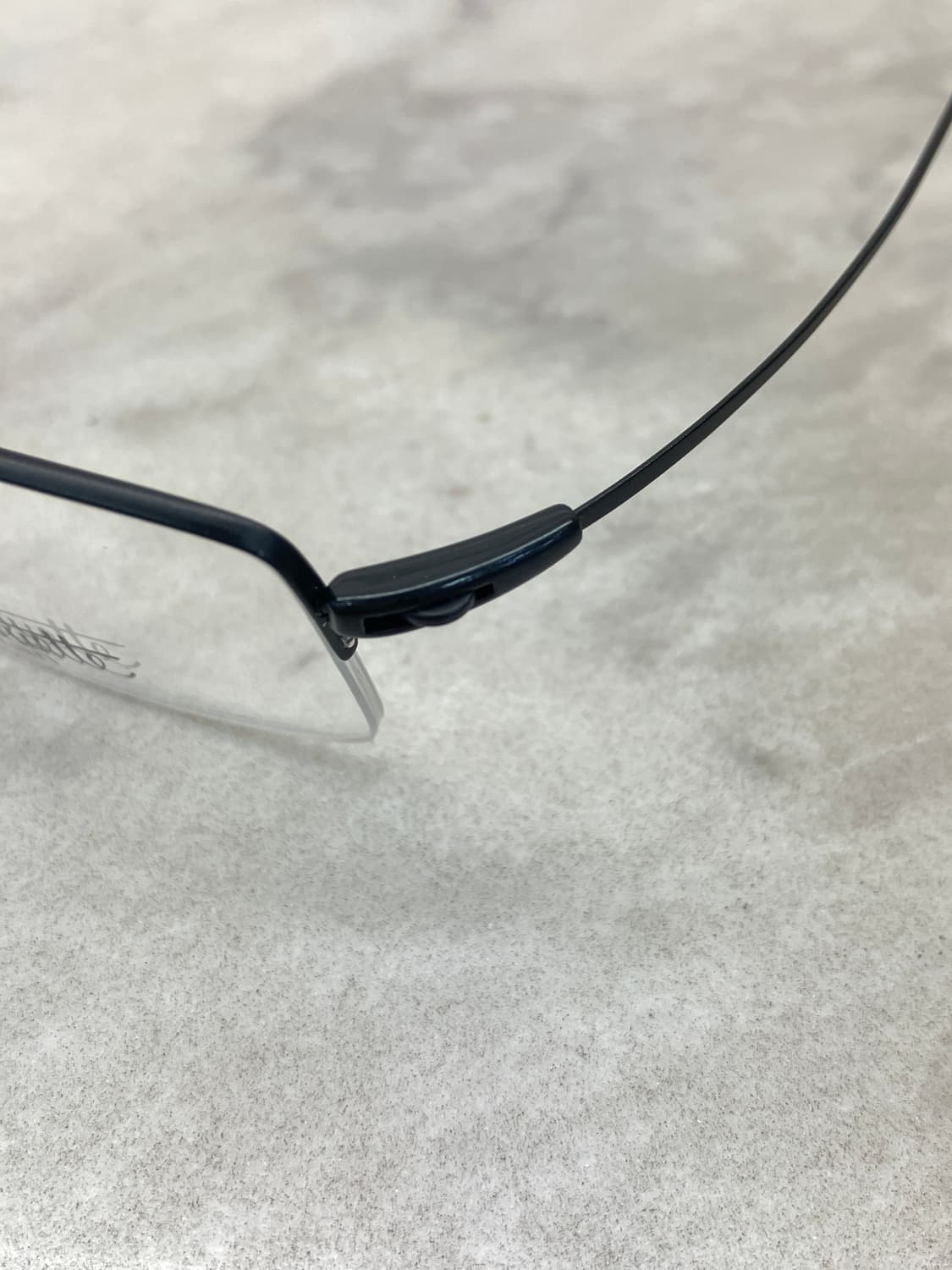 B43 실루엣 Silhouette 초경량 블랙 스퀘어 반무테 안경 상품이미지2